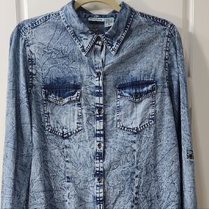 Nostalgia Embroidered Denim Shirt Size Medium